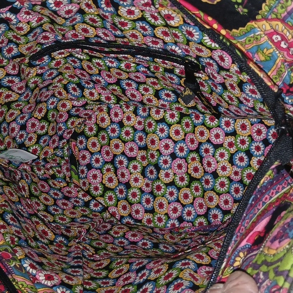 Vera Bradley - Picture 6 of 6